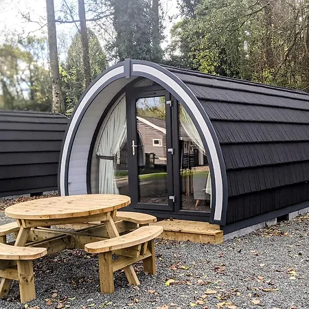 Castle Archdale Holiday Park Enniskillen Exterior photo